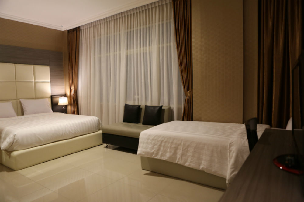 Hotel 55 Джакарта Экстерьер фото